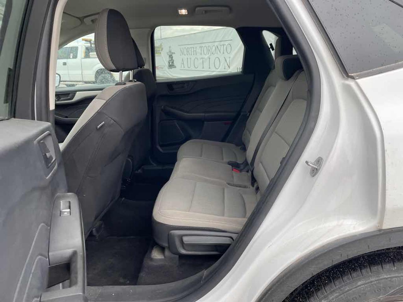 2021 Ford Escape S Photo