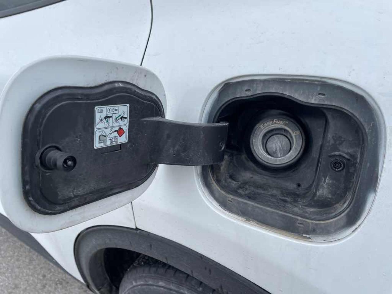 2021 Ford Escape S - Photo #20