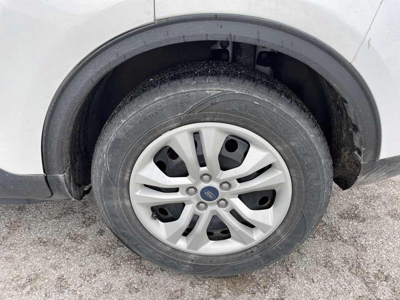 2021 Ford Escape S Photo