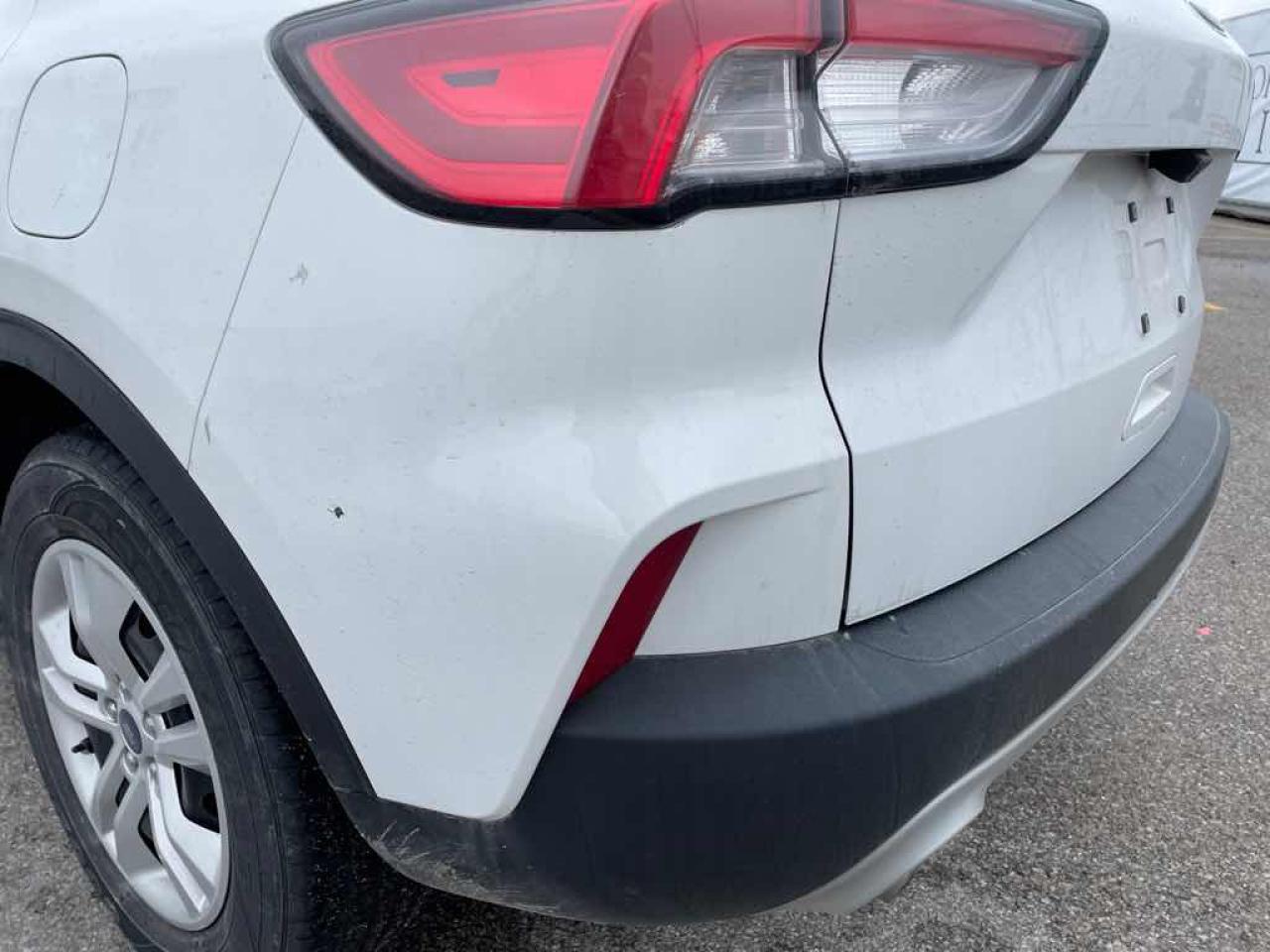 2021 Ford Escape S Photo