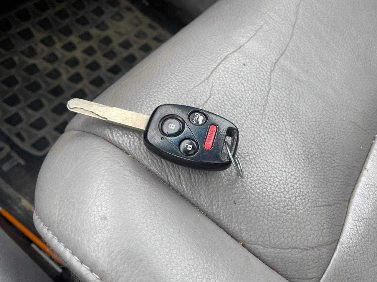 2012 Honda Pilot EXL Photo