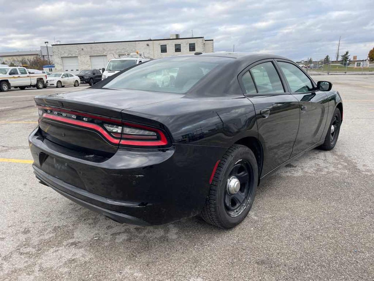 2019 Dodge Charger Police Photo3