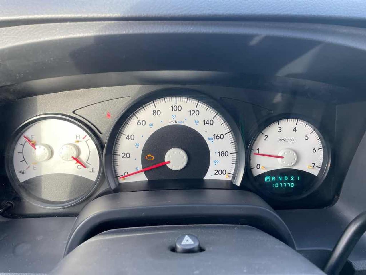 2011 Dodge Dakota SLT Photo