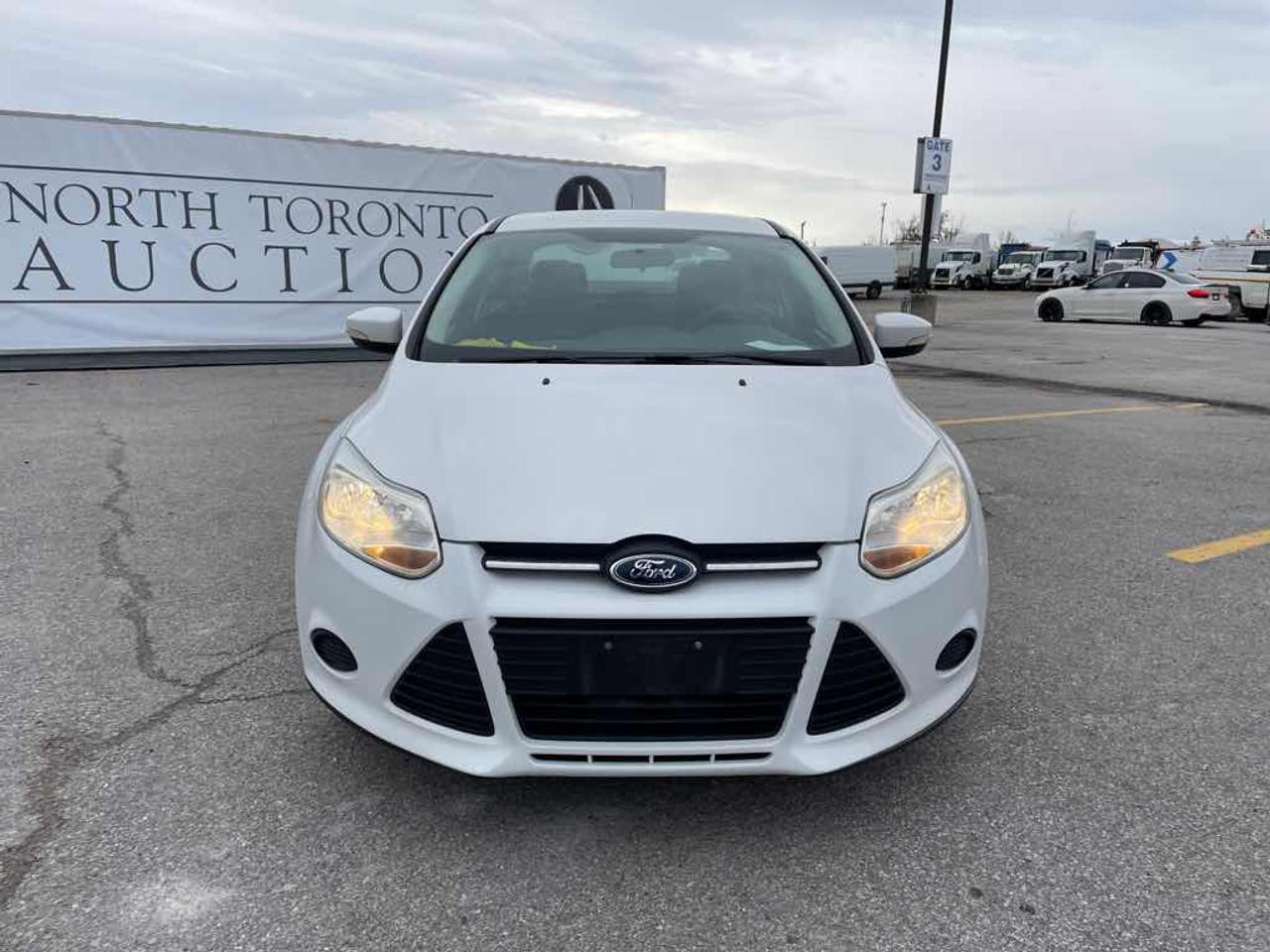 2014 Ford Focus SE Photo5