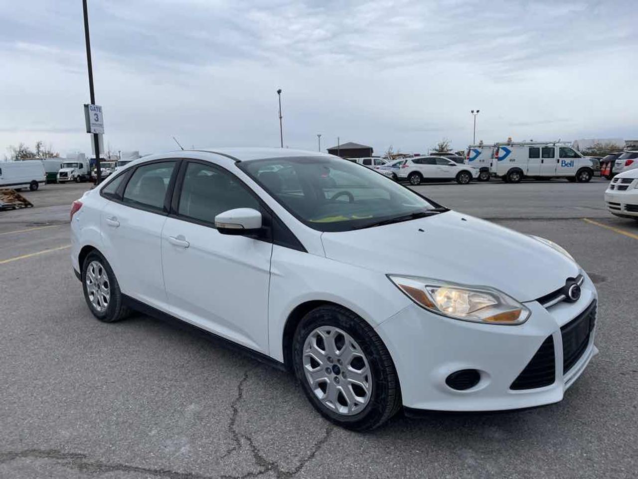 2014 Ford Focus SE Photo2