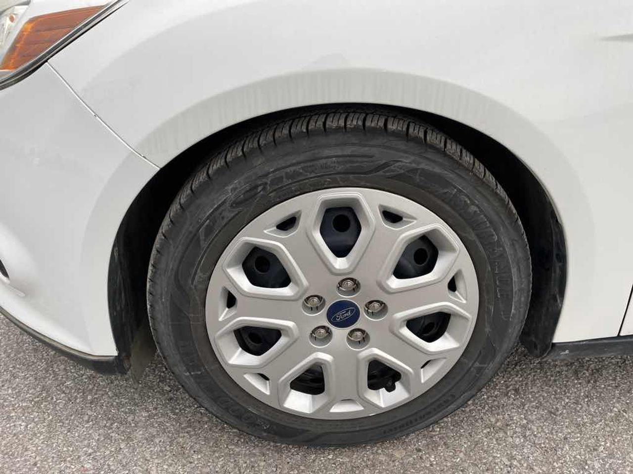 2014 Ford Focus SE Photo