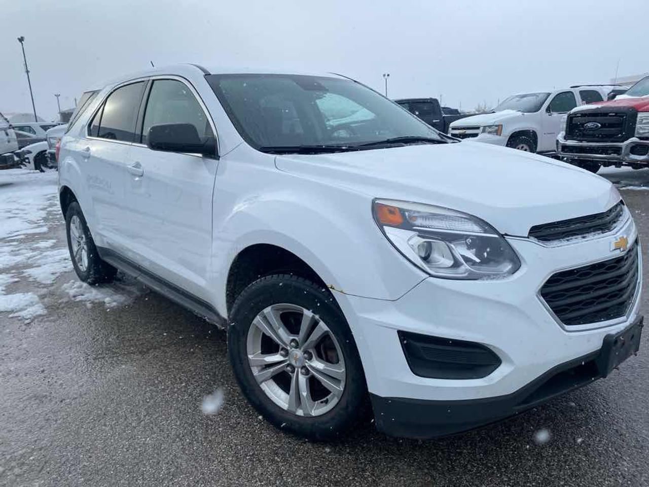 2016 Chevrolet Equinox LS Photo