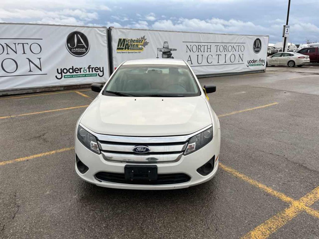 2011 Ford Fusion S Photo