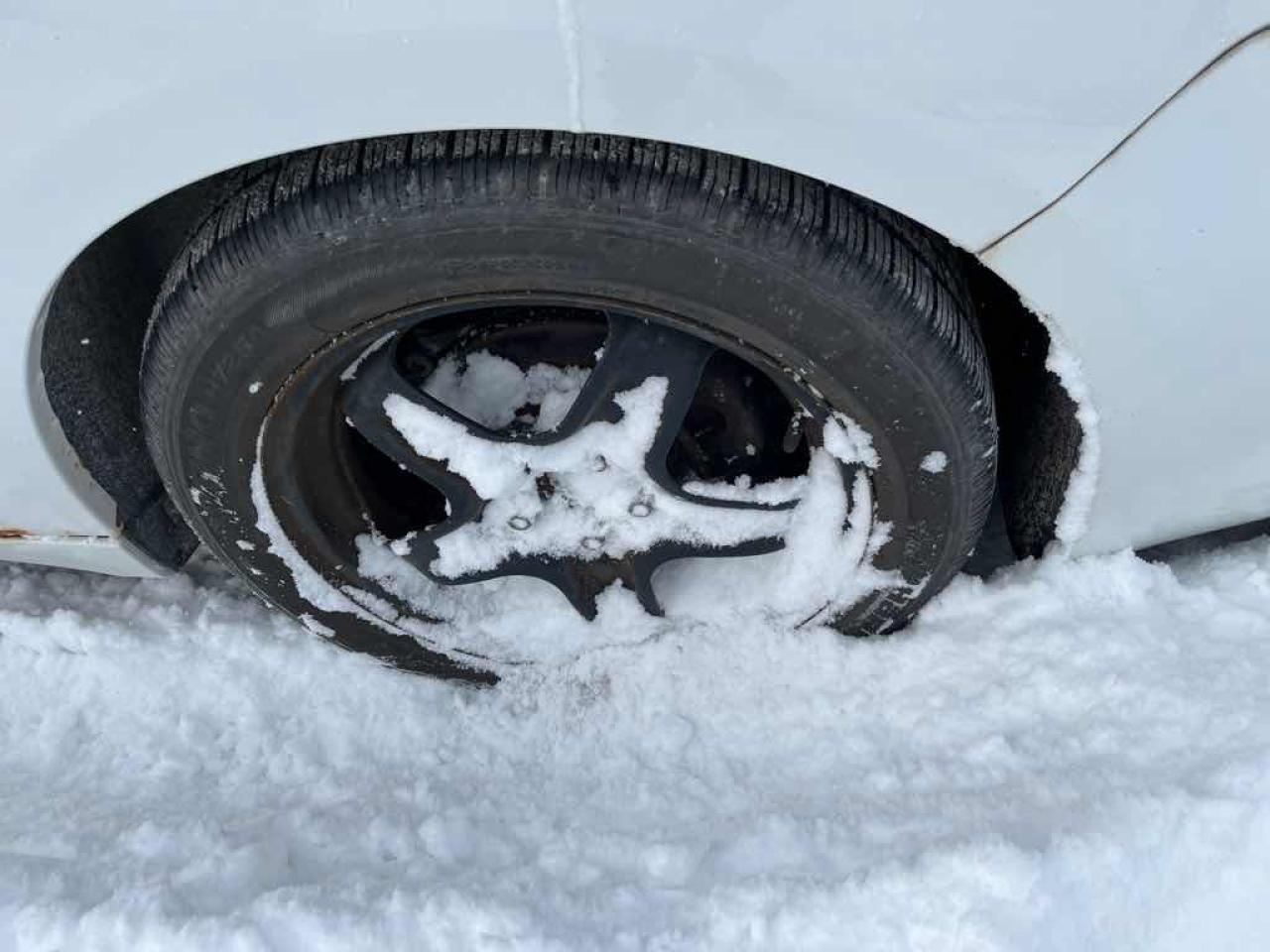 2012 Chevrolet Malibu LS Photo