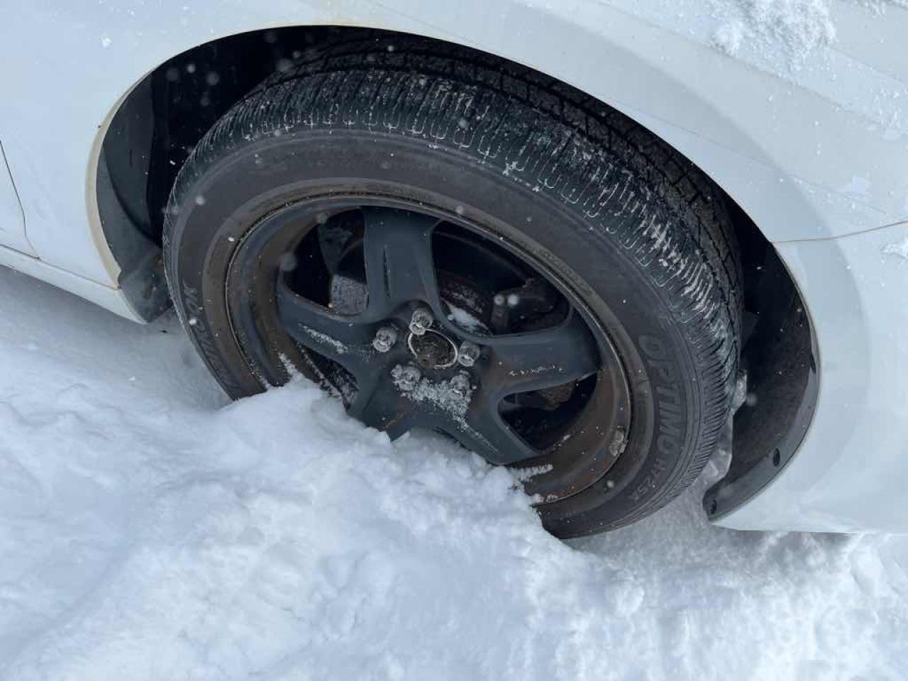 2012 Chevrolet Malibu LS Photo