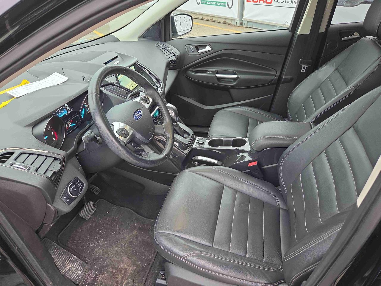 2016 Ford Escape Titanium - Photo #8