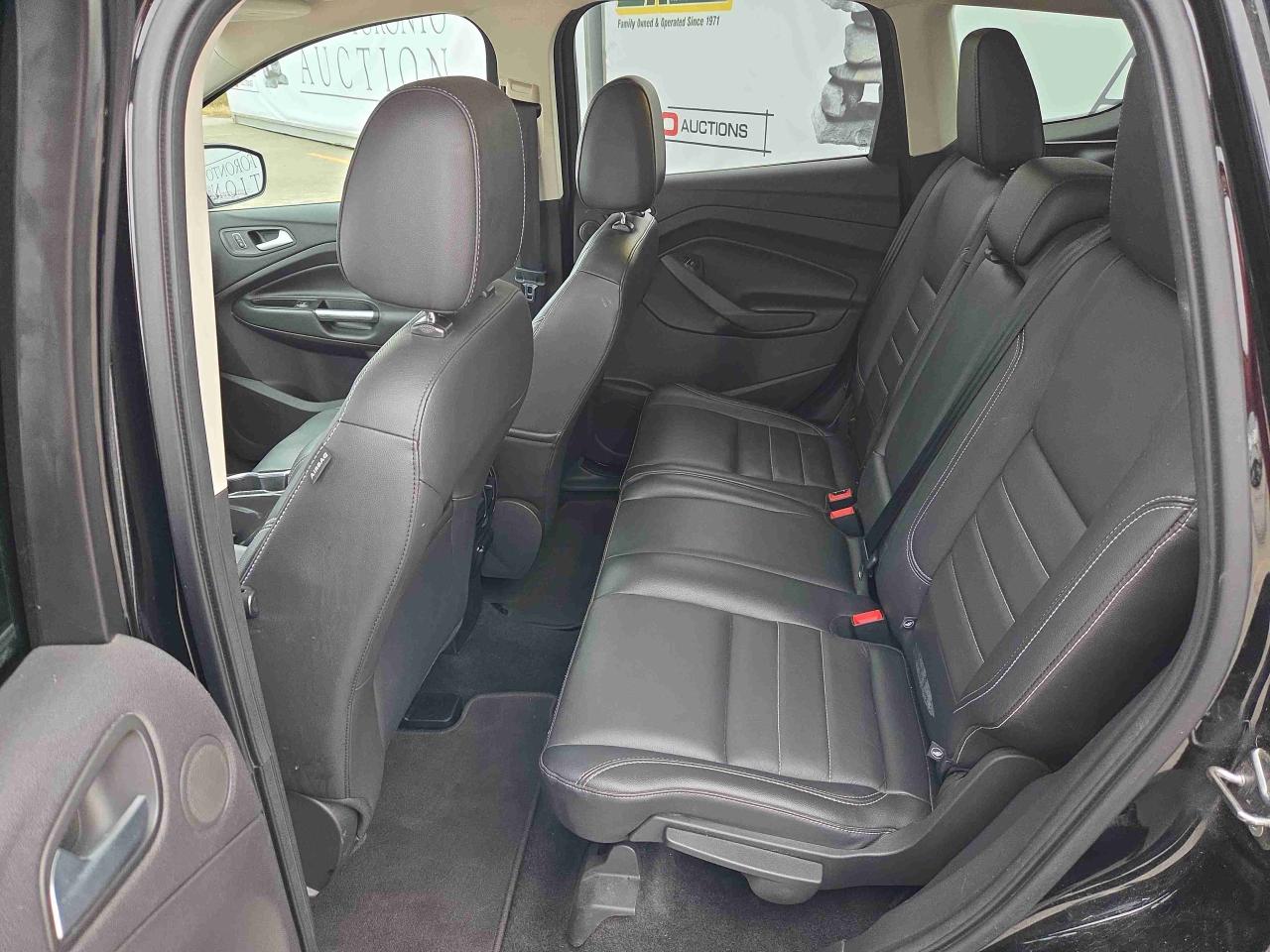 2016 Ford Escape Titanium Photo