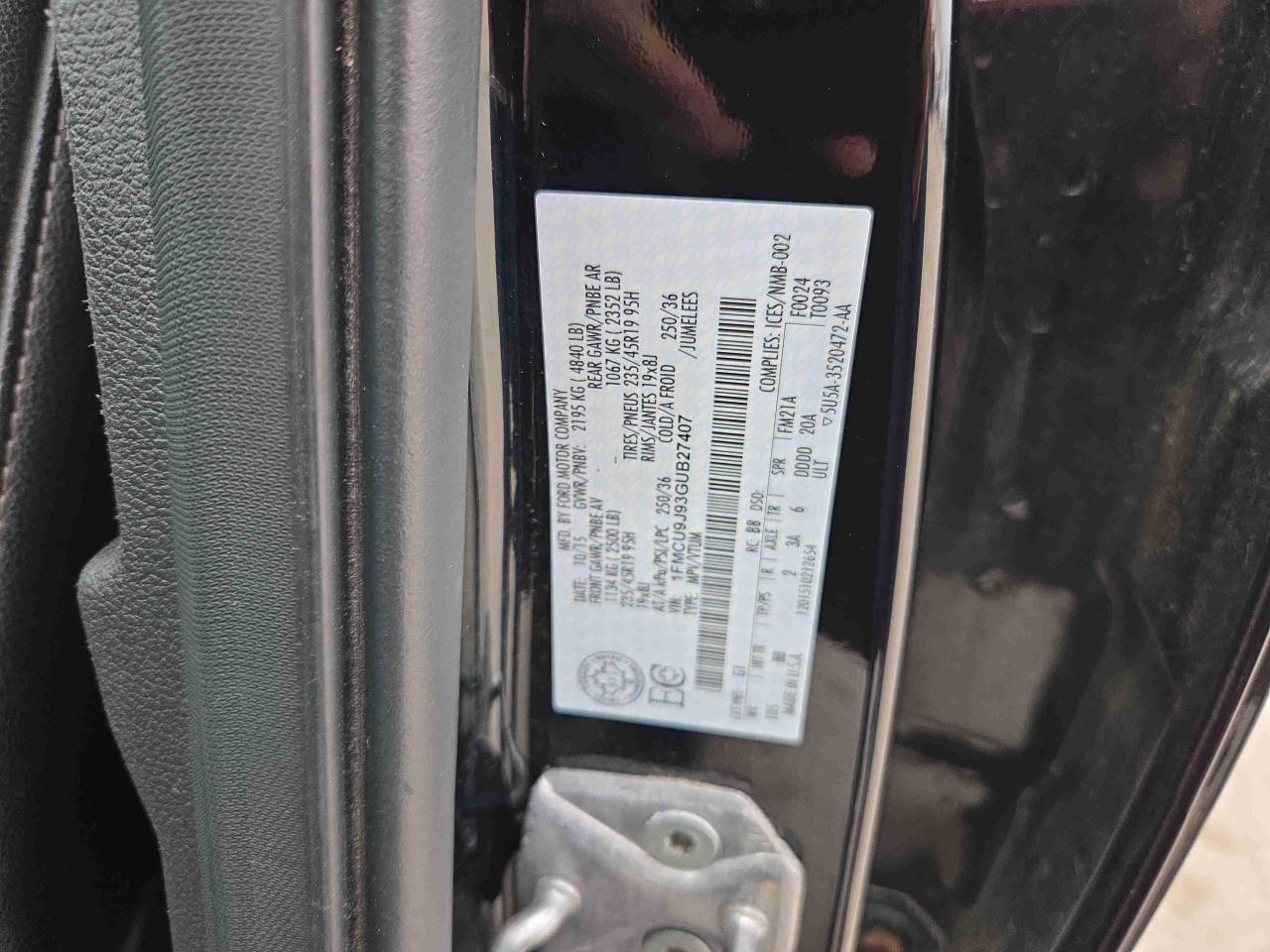 2016 Ford Escape Titanium Photo