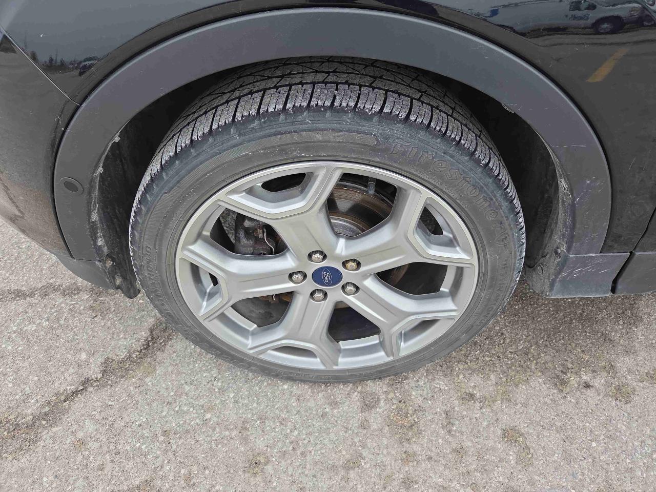 2016 Ford Escape Titanium Photo