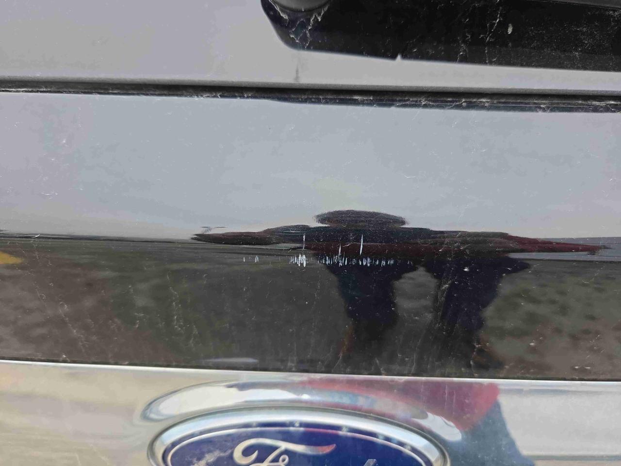 2016 Ford Escape Titanium Photo