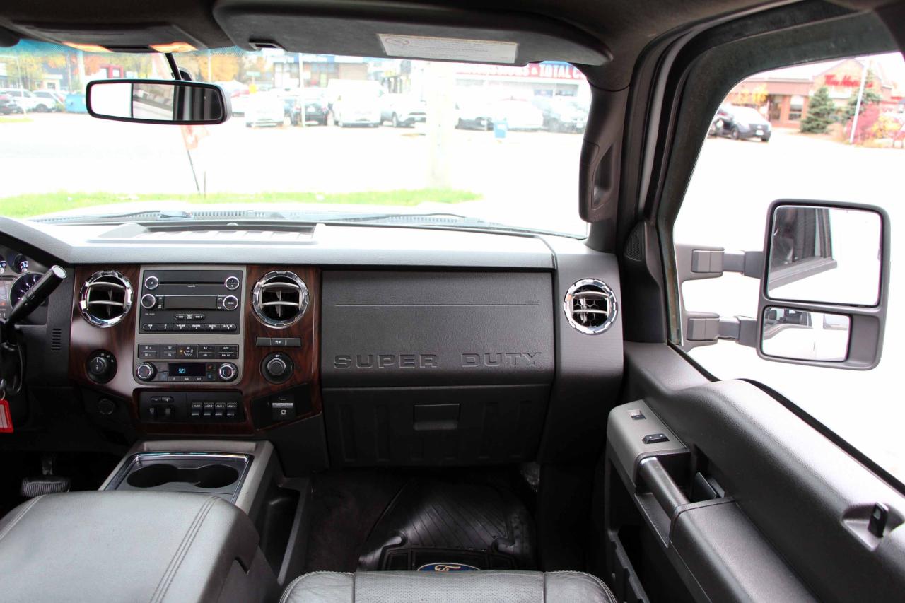 2012 Ford SUPER DUTY F-350 SRW Lariat - Photo #18