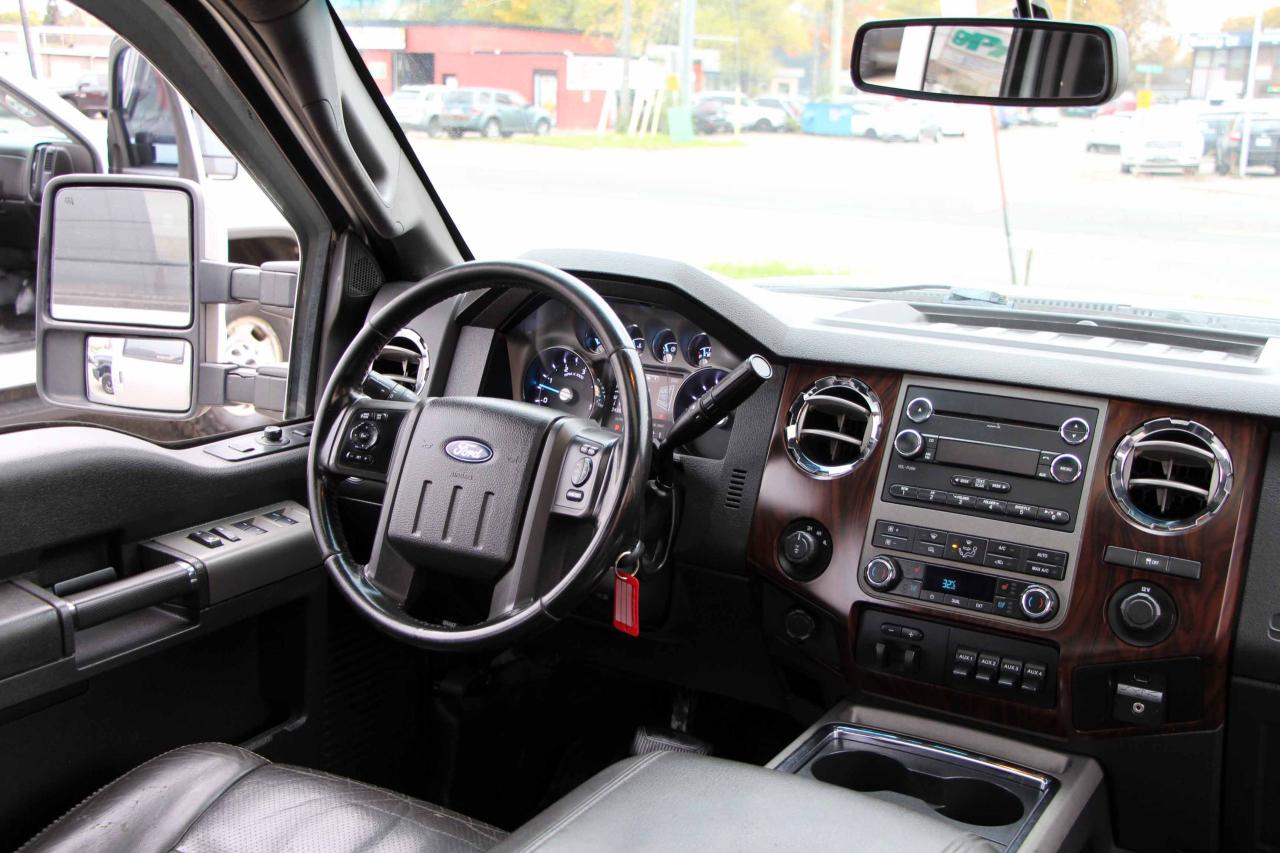2012 Ford SUPER DUTY F-350 SRW Lariat - Photo #21