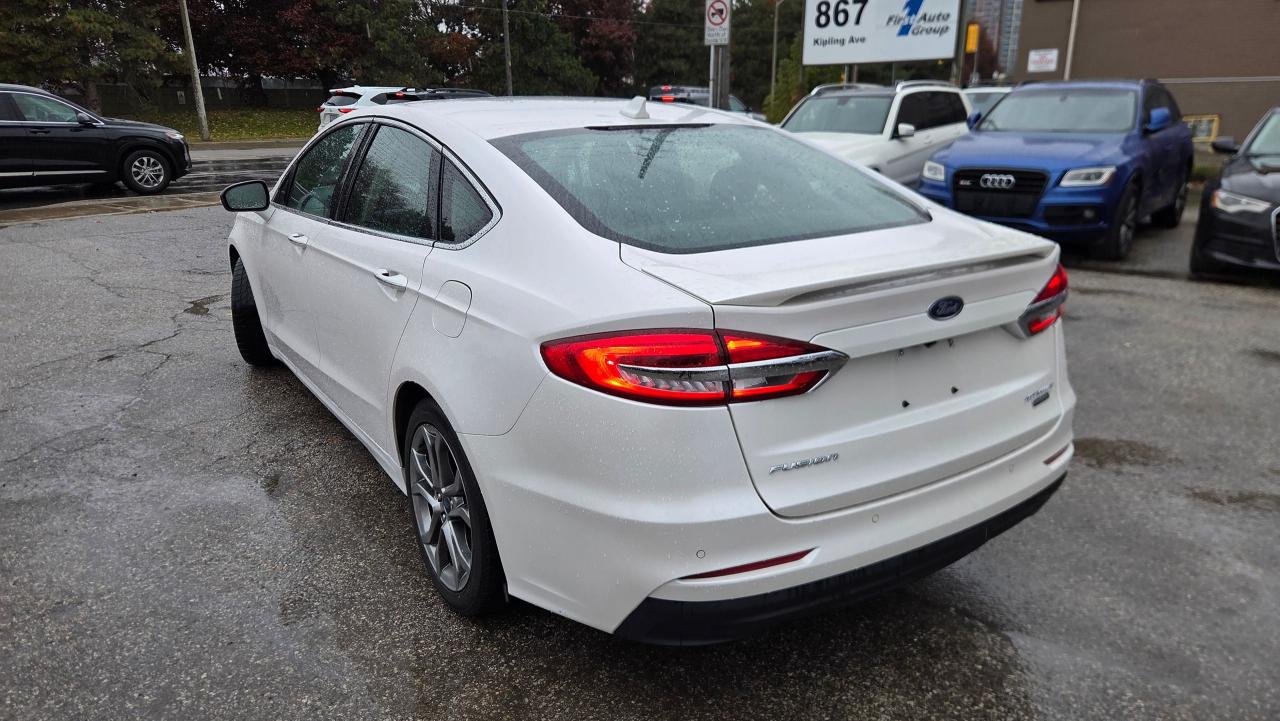 2020 Ford Fusion Hybrid Titanium - Photo #3