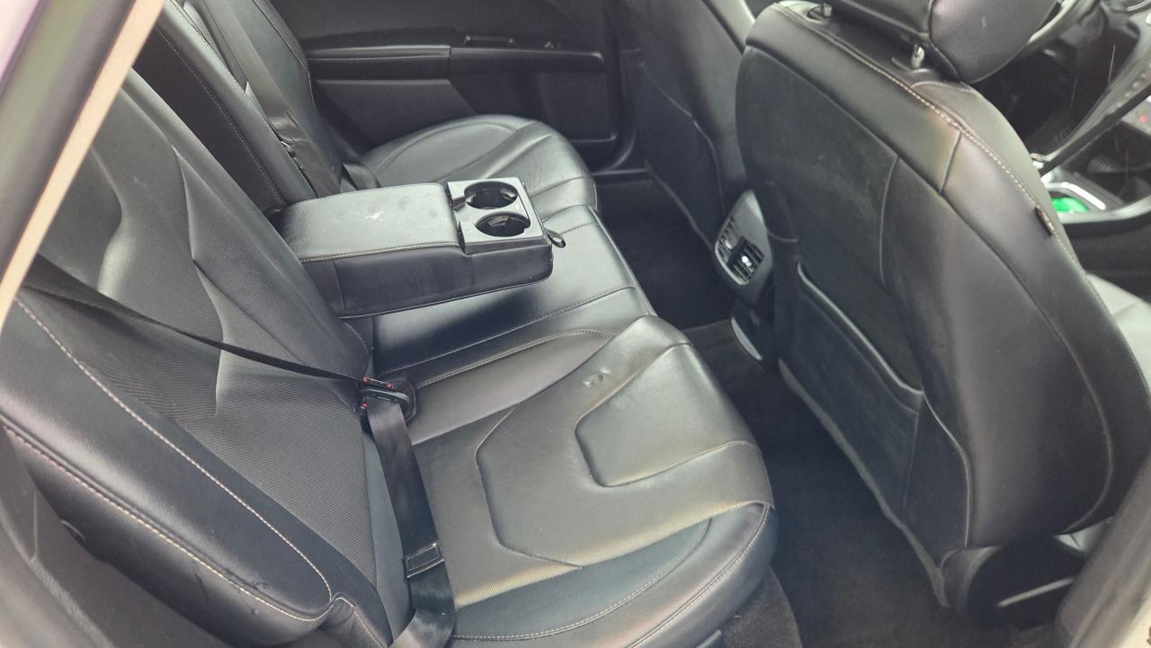 2020 Ford Fusion Hybrid Titanium - Photo #9