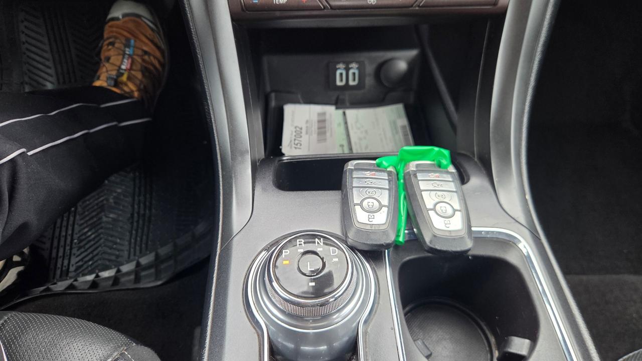 2020 Ford Fusion Hybrid Titanium - Photo #15