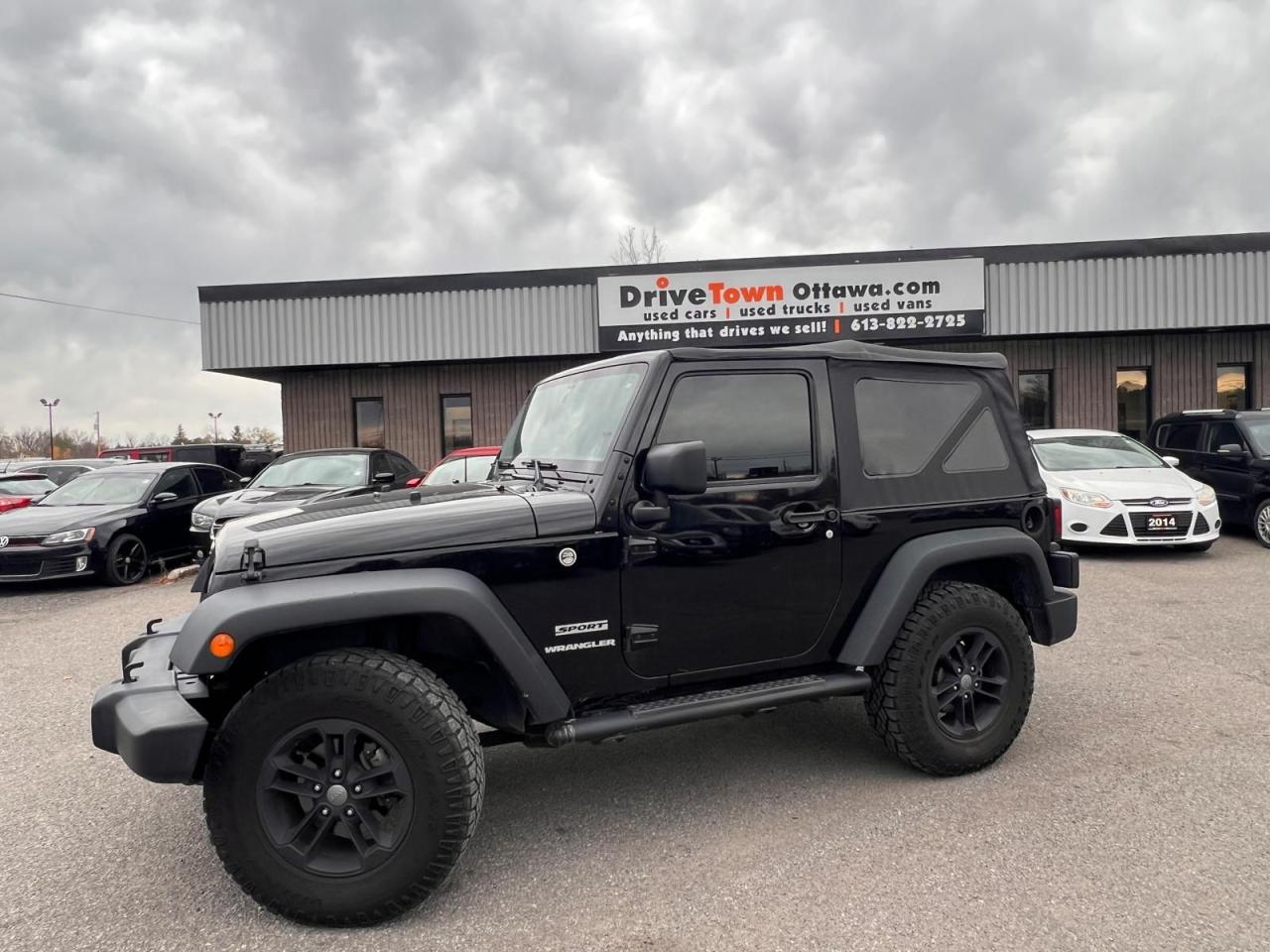 2017 Jeep Wrangler SPORT - Photo #2