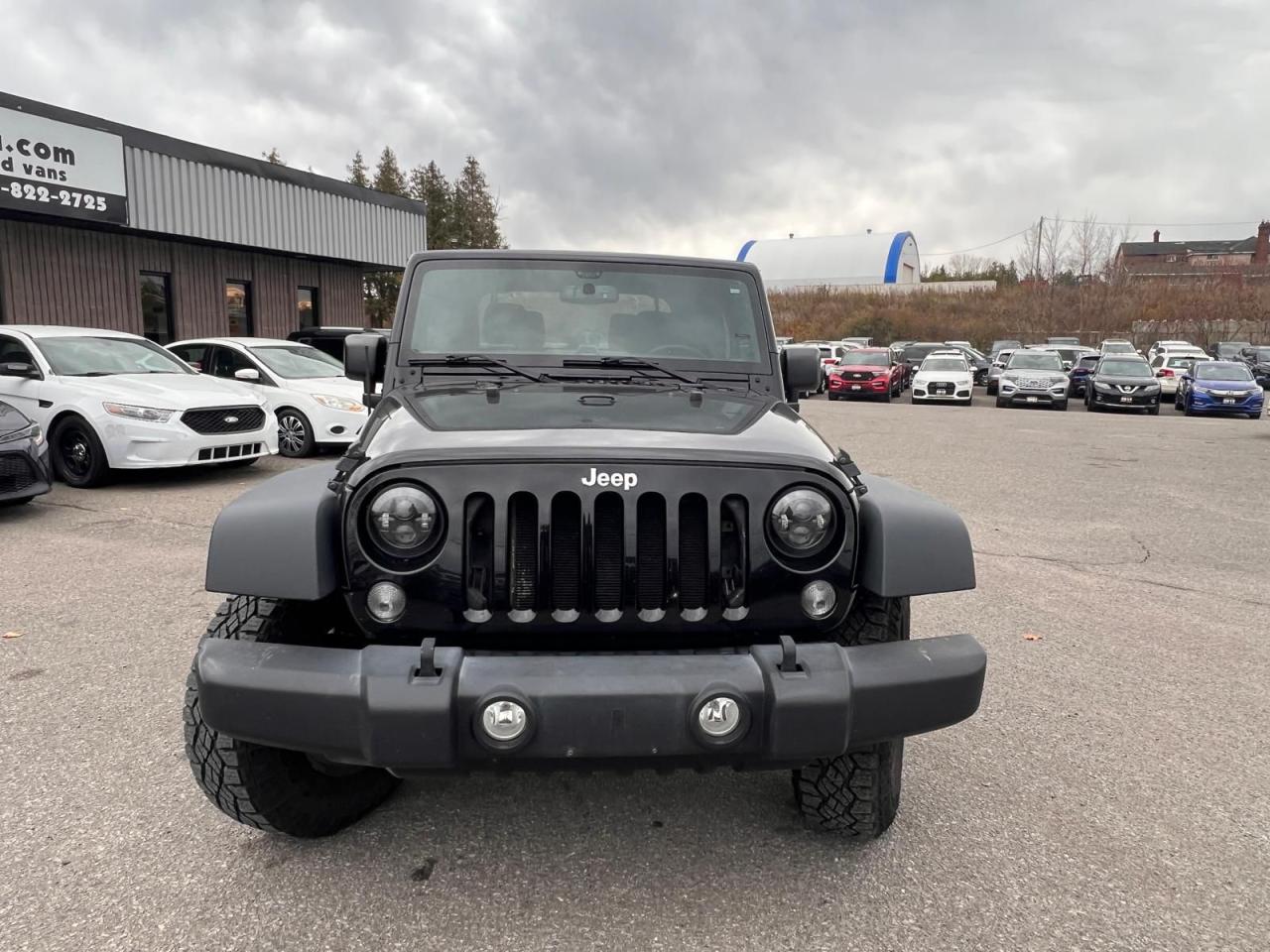 2017 Jeep Wrangler SPORT - Photo #8