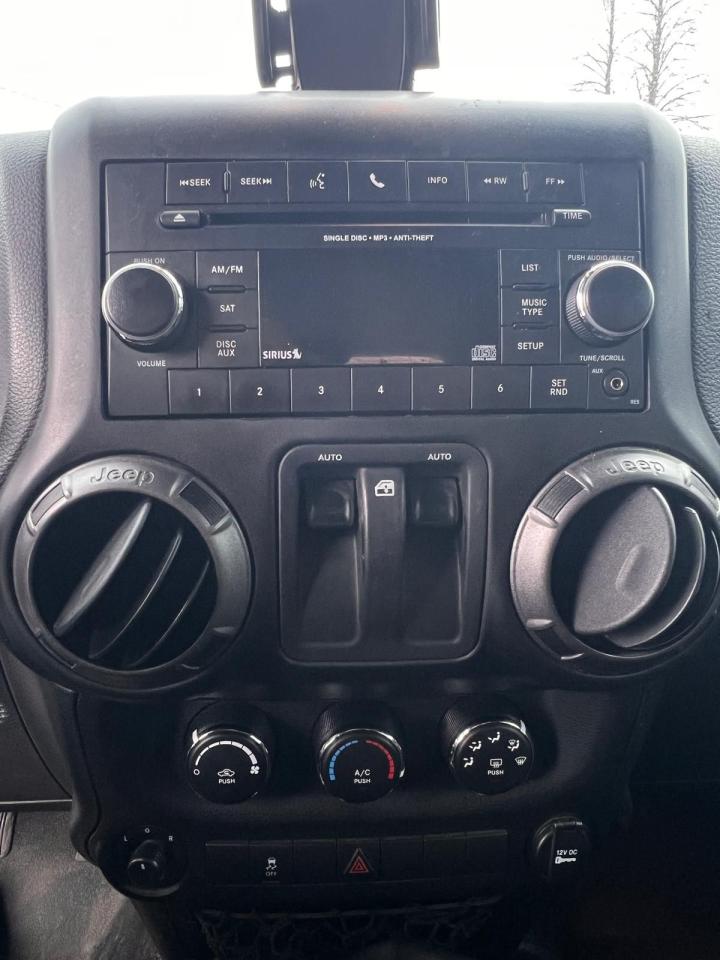 2017 Jeep Wrangler SPORT - Photo #12