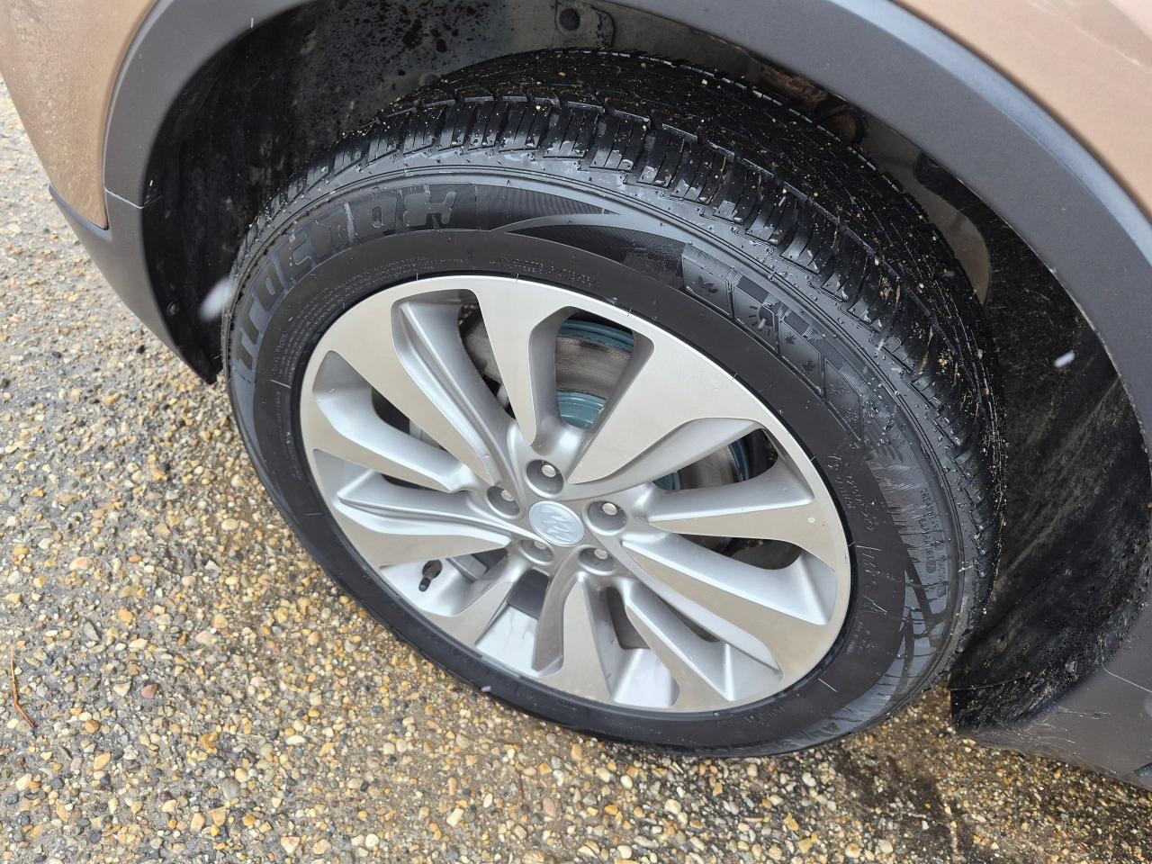 2019 Buick Encore AWD 4dr Preferred Leather, BU Cam, Remote - Photo #13