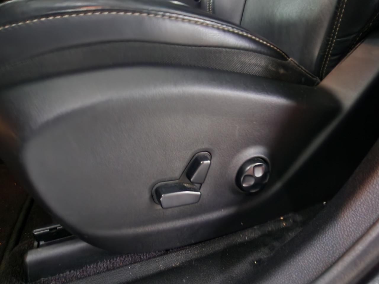 2016 Jeep Cherokee Limited SUNROOF LEATHER 4X4 V6 NAV REAR CAM - Photo #24