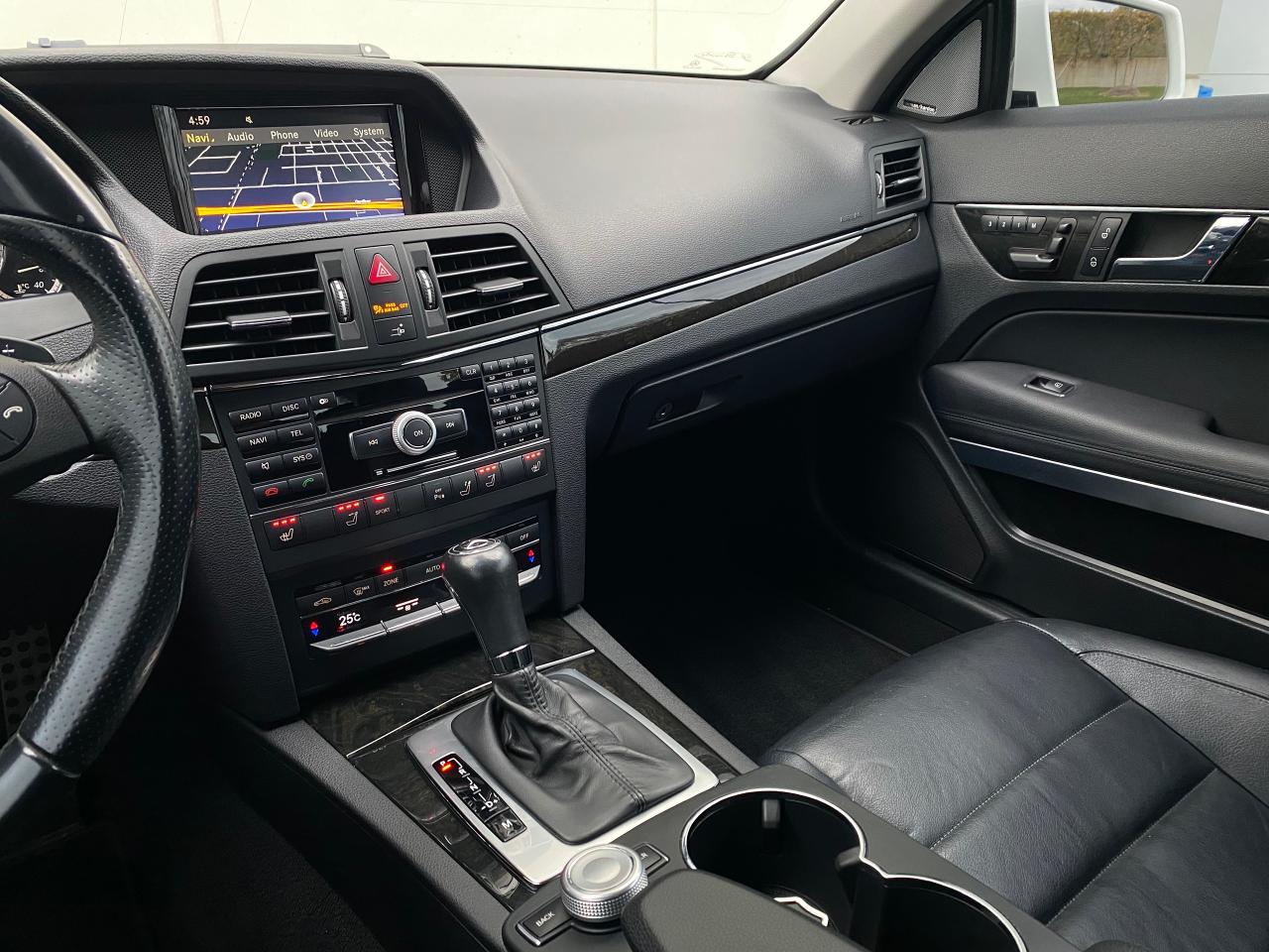 2011 Mercedes-Benz E-Class E350 CONVERTIBLE-AMG SPORT PKG-NAV-CAMERA-MINT! - Photo #19