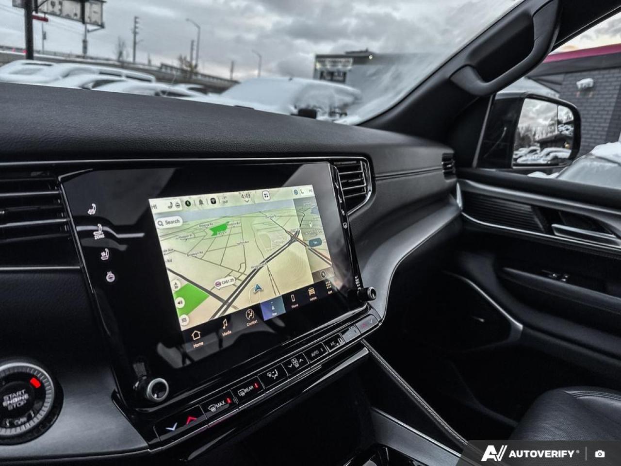 2024 Jeep Wagoneer SERIES II CARBIDE / NO ACCIDENTS /LEATHER/ROOF/NAV Photo