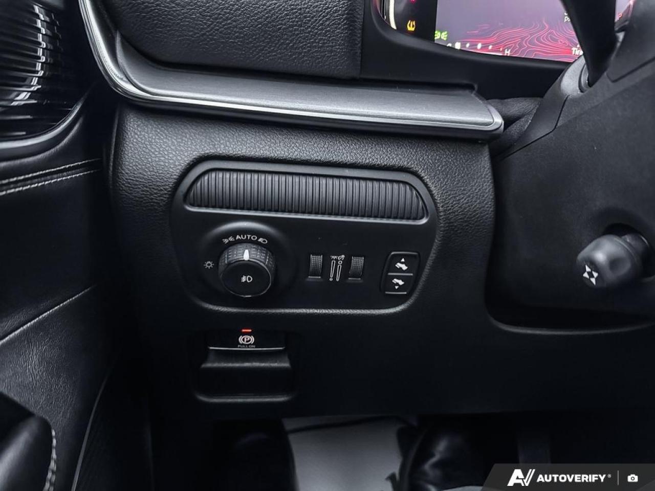 2024 Jeep Wagoneer SERIES II CARBIDE / NO ACCIDENTS /LEATHER/ROOF/NAV Photo