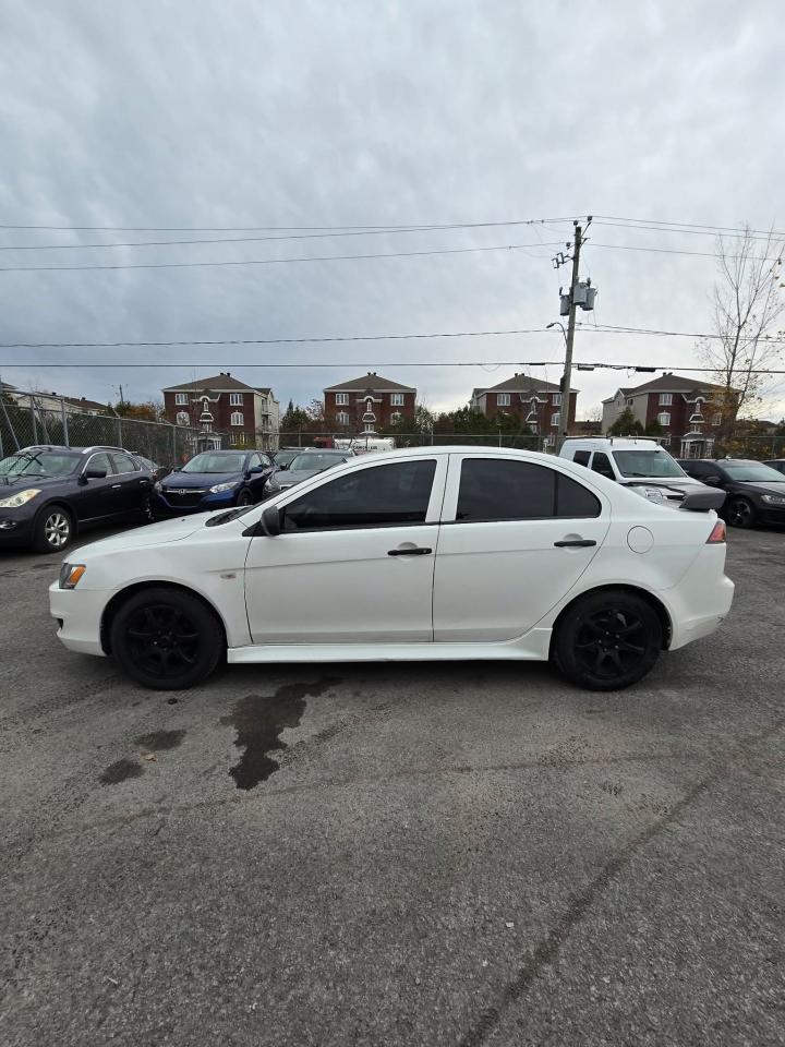 2015 Mitsubishi Lancer DE - Photo #4