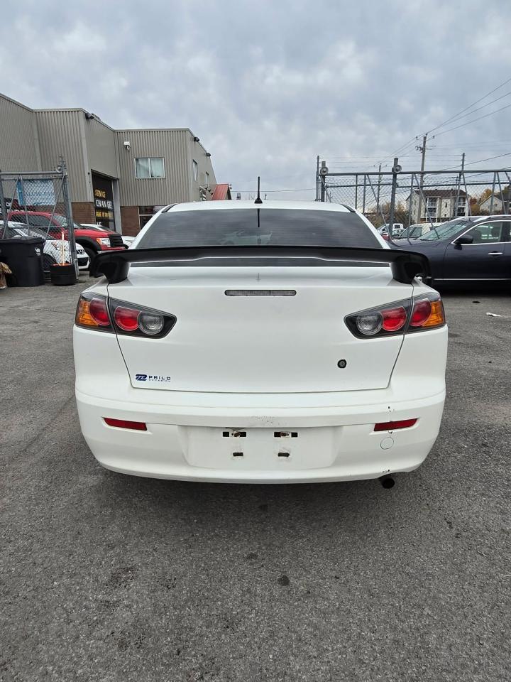 2015 Mitsubishi Lancer DE - Photo #5