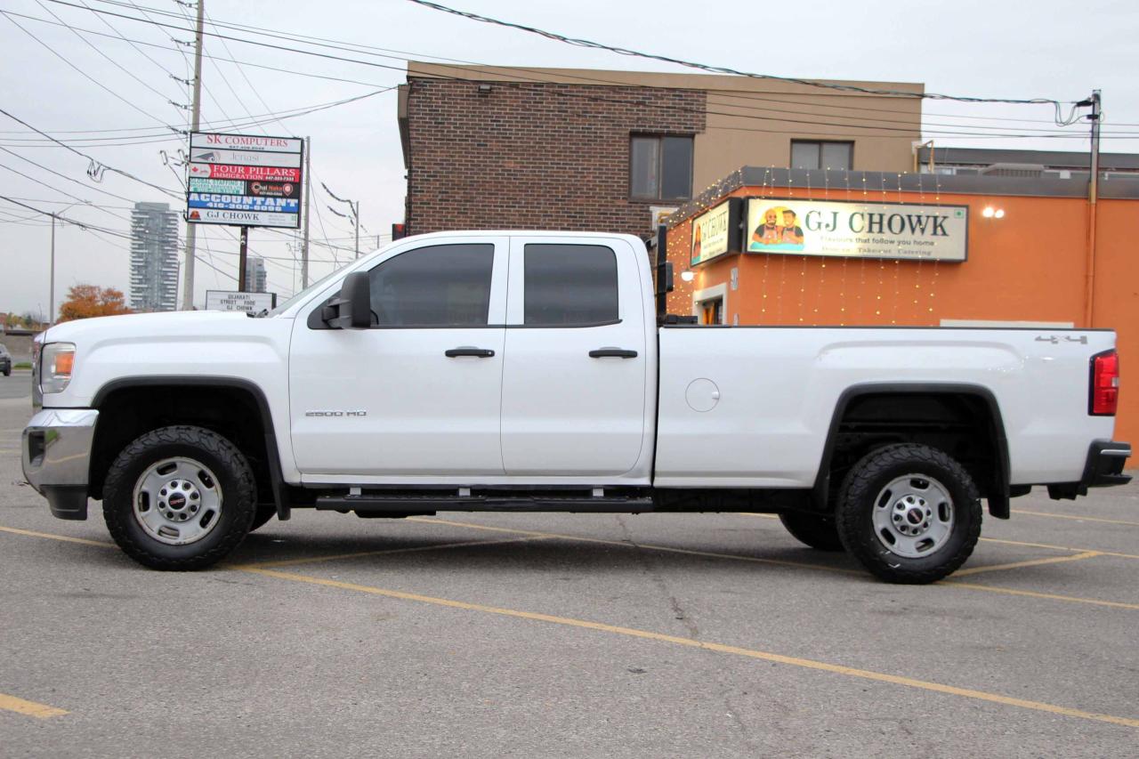 2015 GMC Sierra 2500 WT Photo3