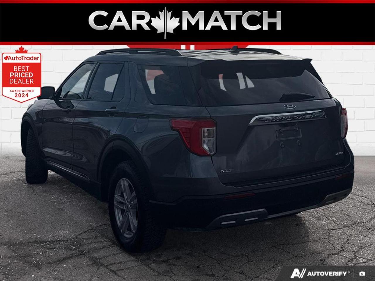 2022 Ford Explorer XLT / NO ACCIDENTS / NAV / PANO ROOF / LEATHER Photo3