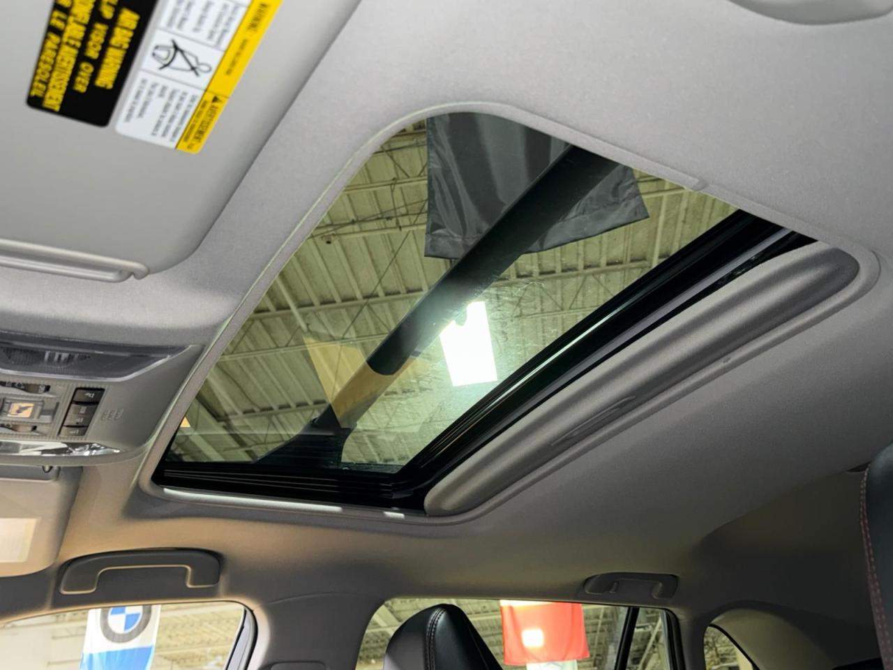 2021 Toyota RAV4 TRAIL AWD |NAVI |SUNROOF|COOLINGSEATS|HEATEDSEATS| - Photo #9