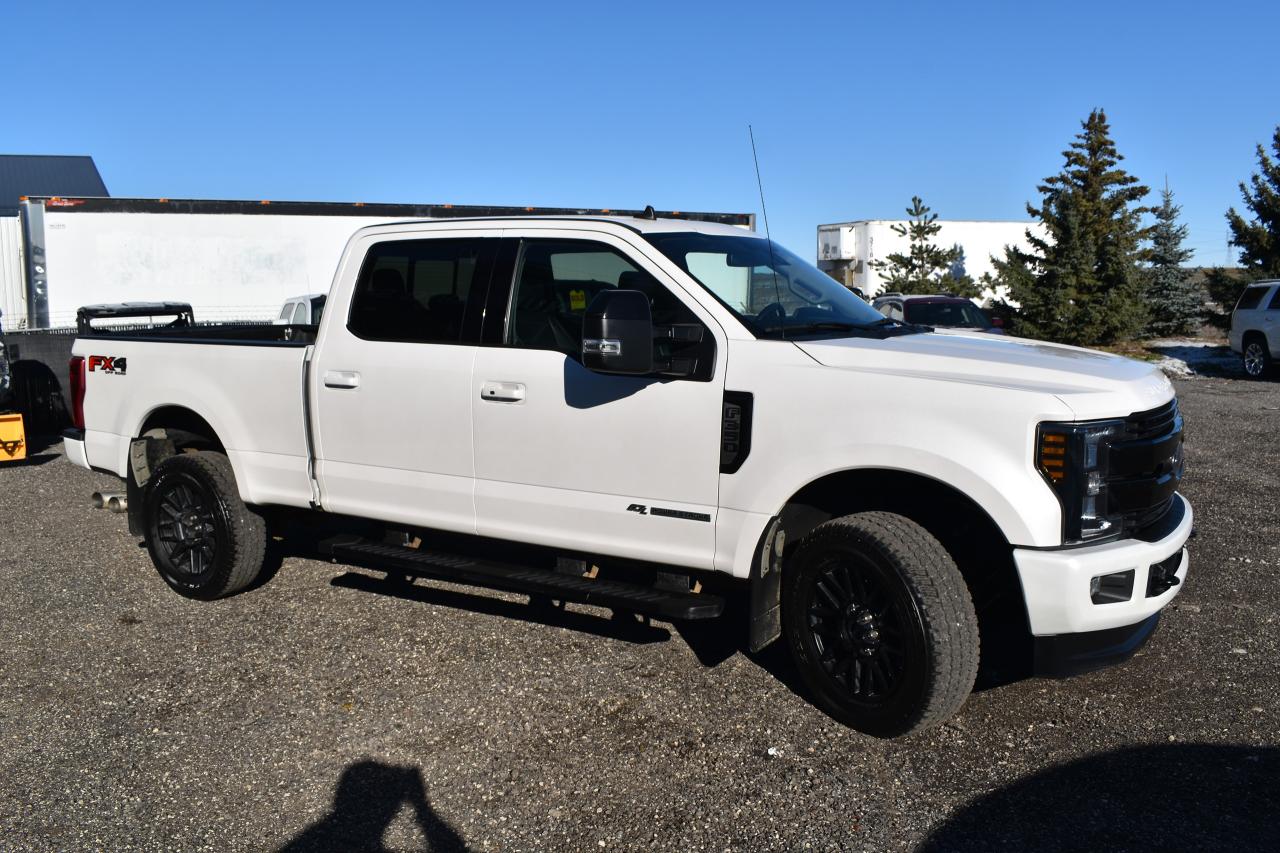 2019 Ford SUPER DUTY F-350 SRW LARIAT 6.7L POWERSTROKE 8 FOOT BOX - Photo #6