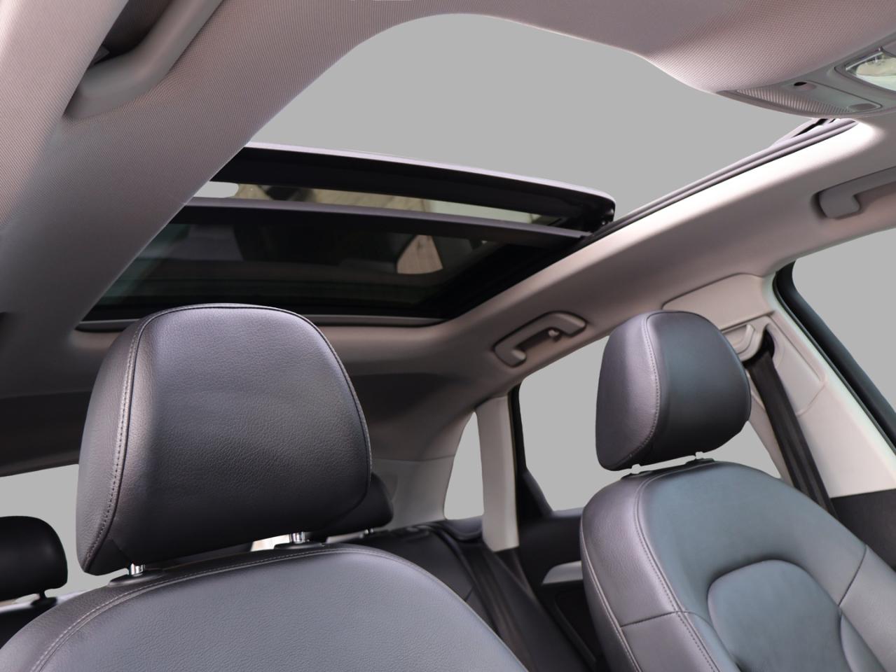 2016 Audi Q3 TECH-S LINE AWD CERTIFIED CAMERA NAV BLUETOOTH LEATHER HEATED P.ROOF P.SENSORS B.SPOT CRUISE ALLOYS - Photo #19