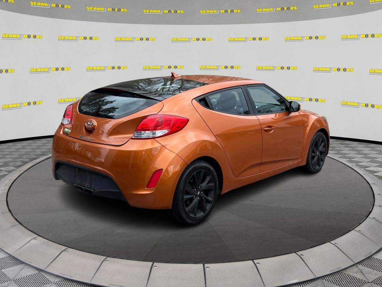 2017 Hyundai Veloster Veloster, Value Edition, R-Spec & Veloster Turbo (G Grade is only available) - Photo #3