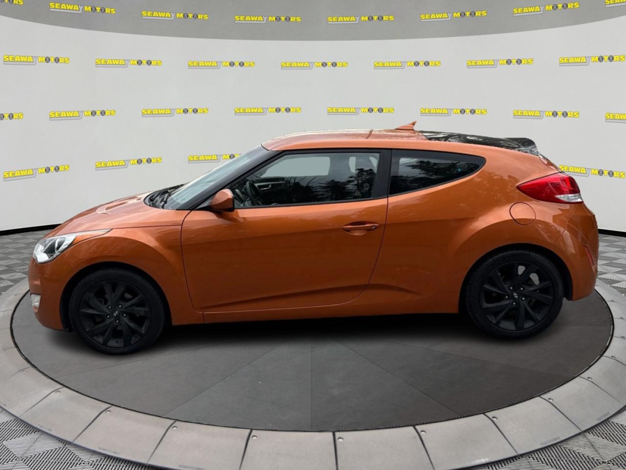 2017 Hyundai Veloster Veloster, Value Edition, R-Spec & Veloster Turbo (G Grade is only available) - Photo #6