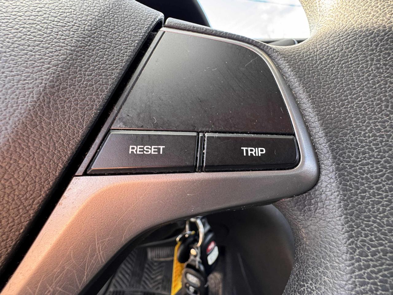 2018 Hyundai Elantra LE - Photo #15