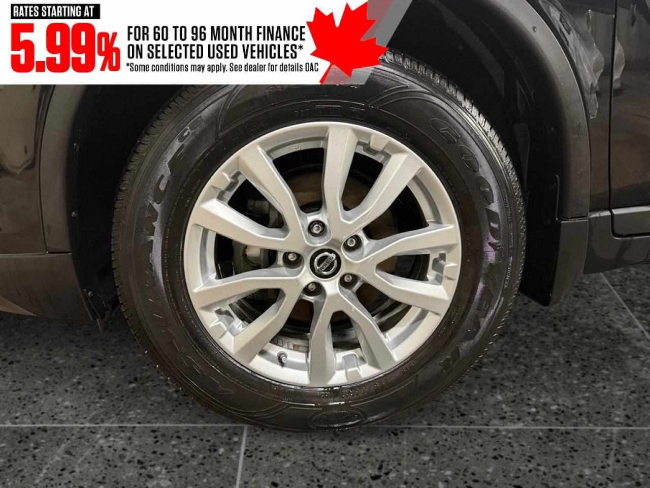 2019 Nissan Rogue AWD SV Photo