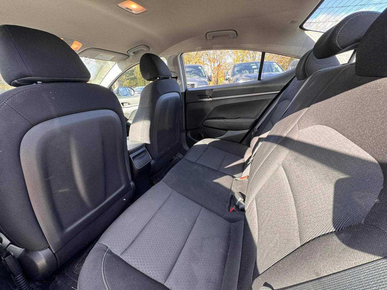 2018 Hyundai Elantra LE - Photo #10