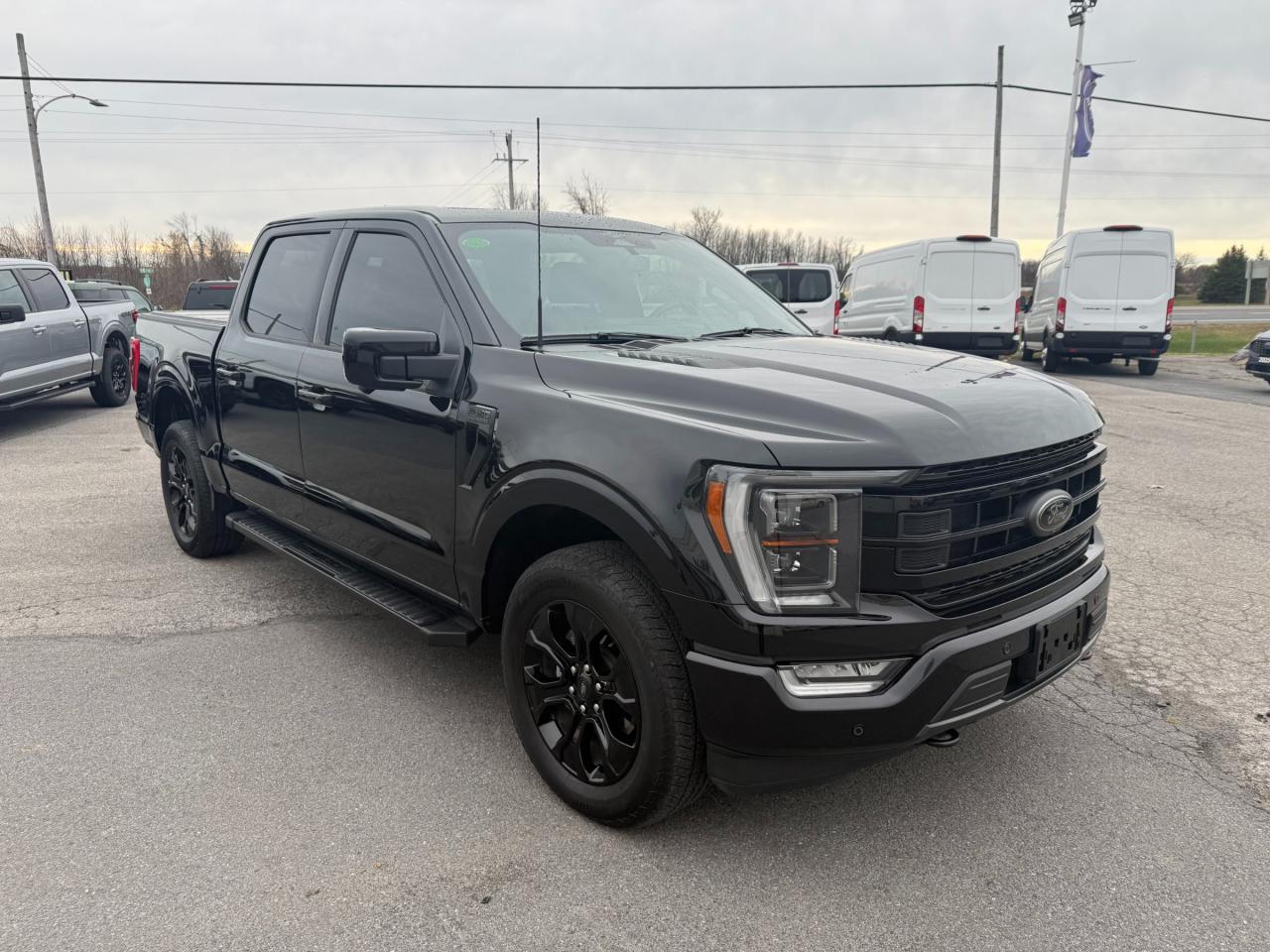 2023 Ford F-150 Lariat Photo