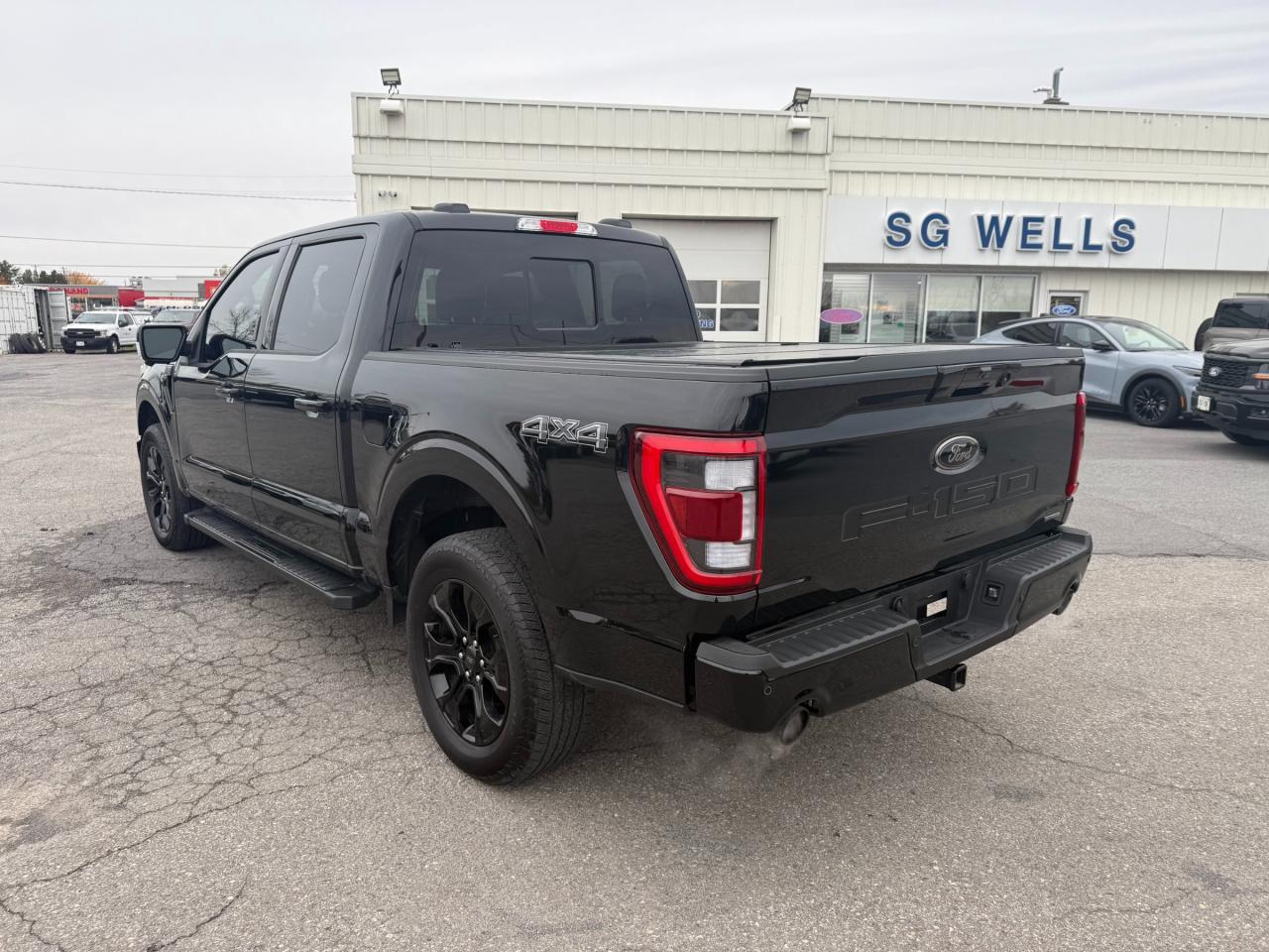 2023 Ford F-150 Lariat Photo