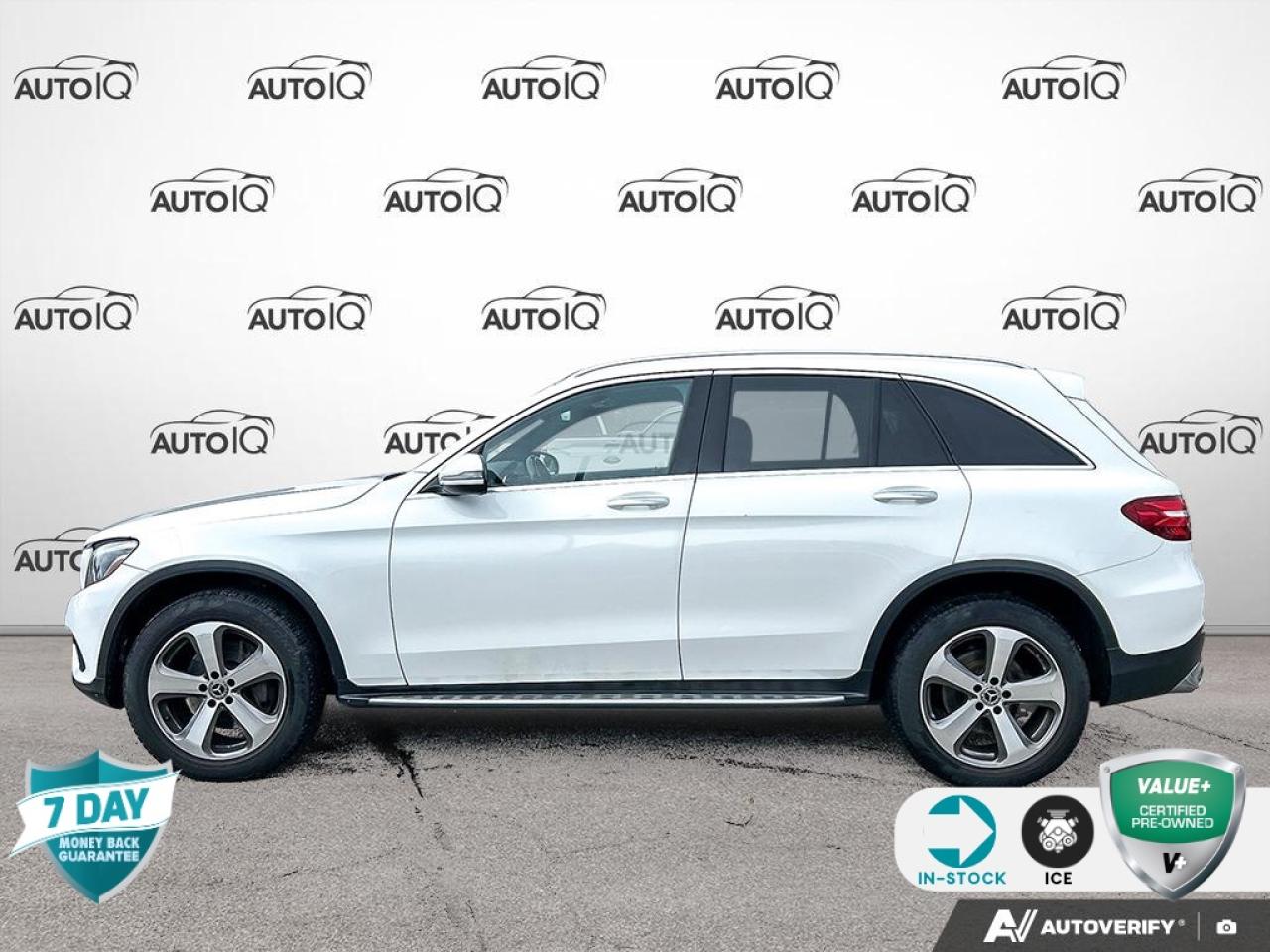 2019 Mercedes GLC 300 4MATIC | ACCIDENT FREE Photo2