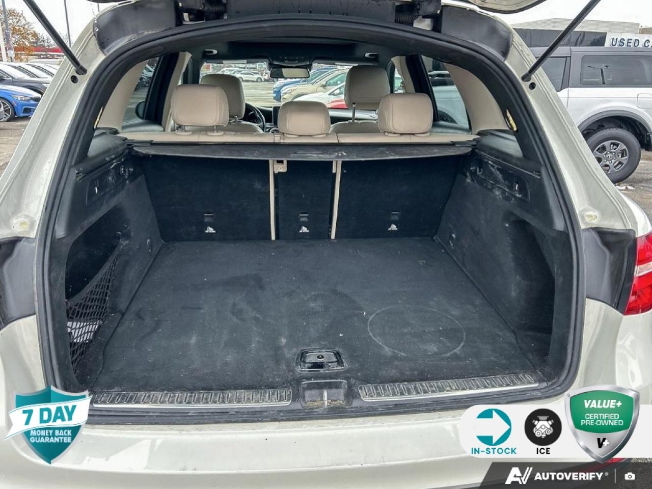 2019 Mercedes GLC 300 4MATIC | ACCIDENT FREE Photo