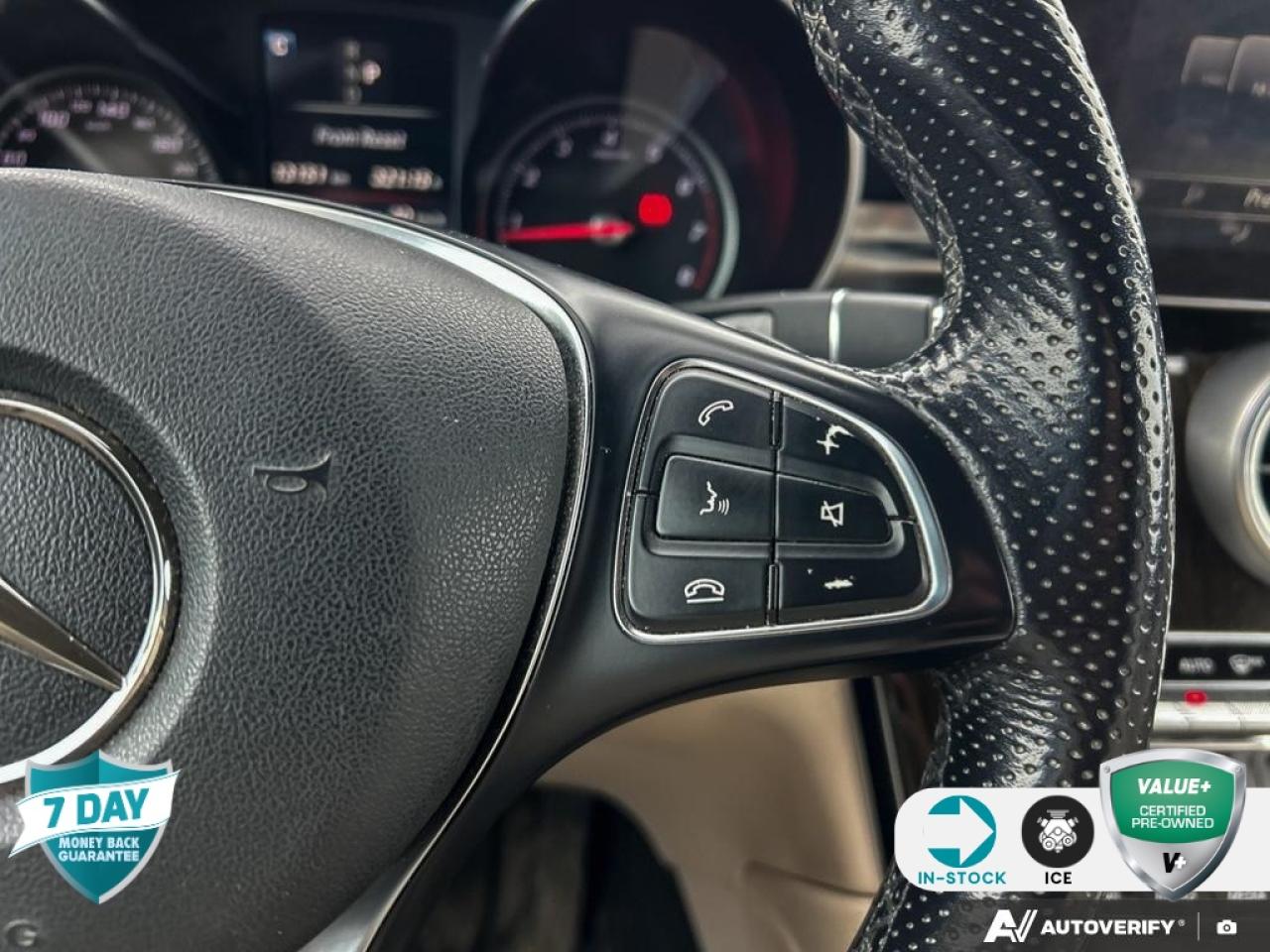 2019 Mercedes GLC 300 4MATIC | ACCIDENT FREE Photo