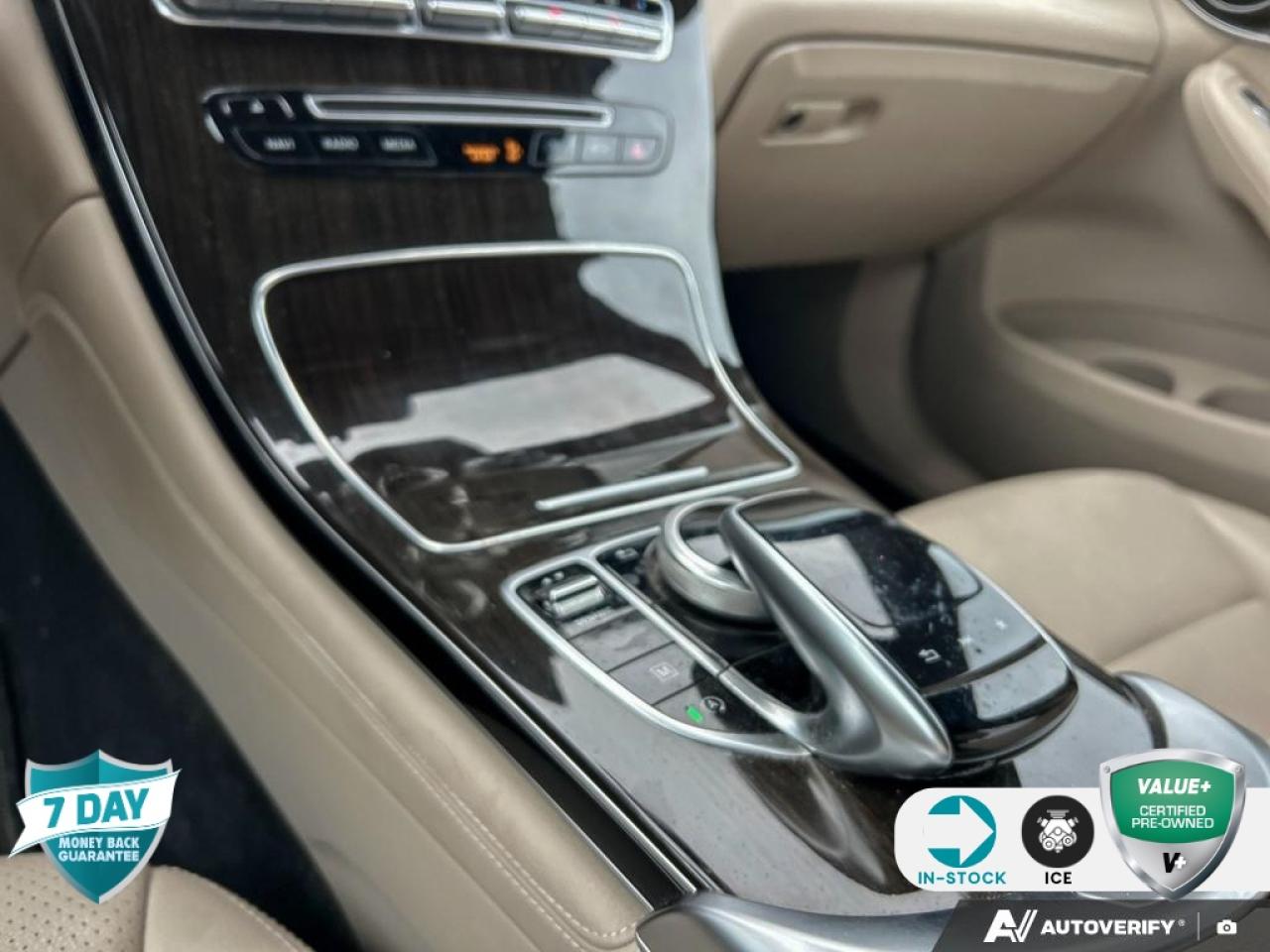 2019 Mercedes GLC 300 4MATIC | ACCIDENT FREE Photo